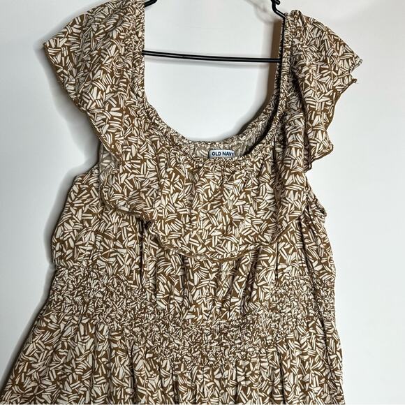 Old Navy Geo Print Maxi Dress 2X - Tan Off the Shoulder, Plus Size, Boho Style - Picture 3 of 7
